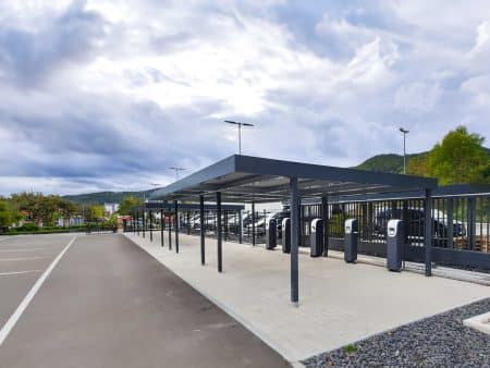 Parkplatzüberdachung von Siebau