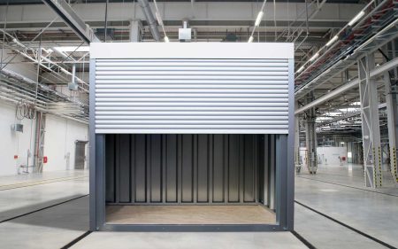 Container mit Rolladen