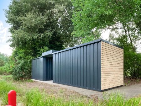 Anlage aus Gardenboxxen und Carport